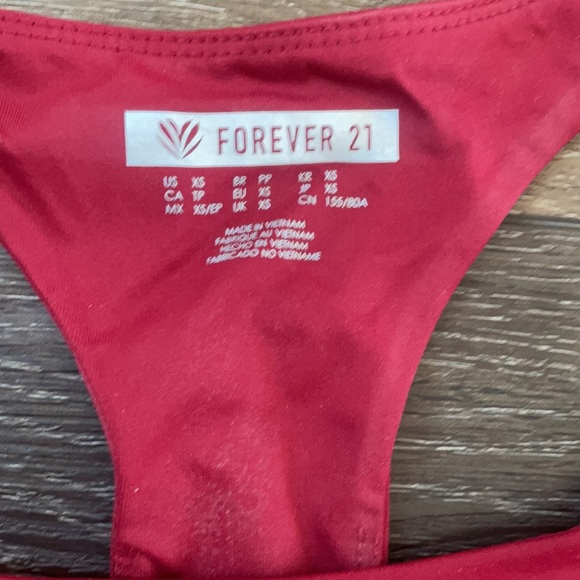 F21 Workout Set - Picture 3 of 8